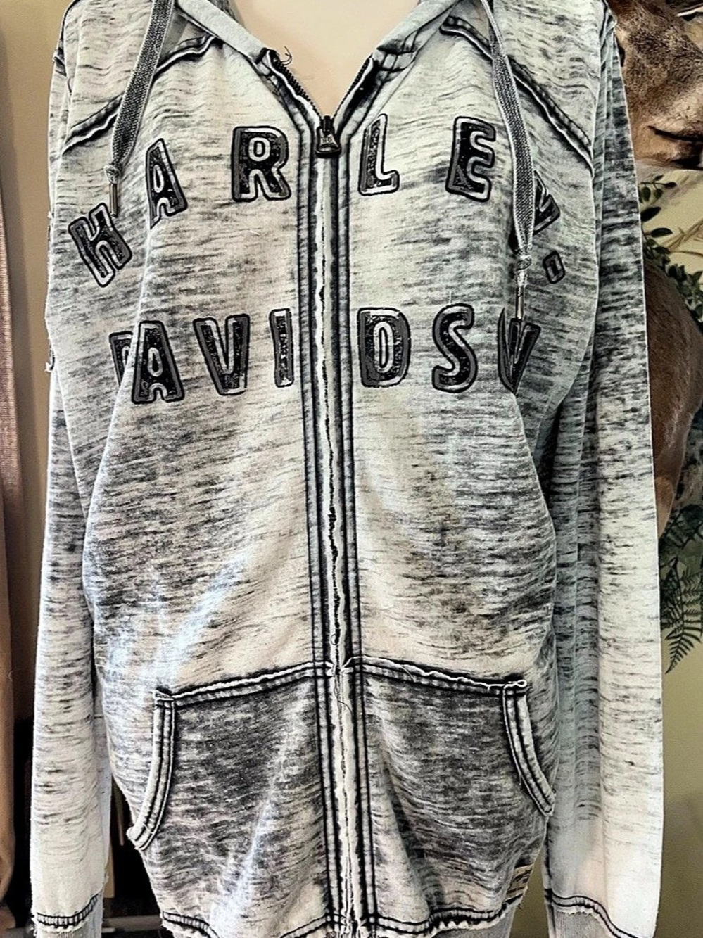 Harley-Davidson Gray Graphic Zip Hoodie Size 1W Like New